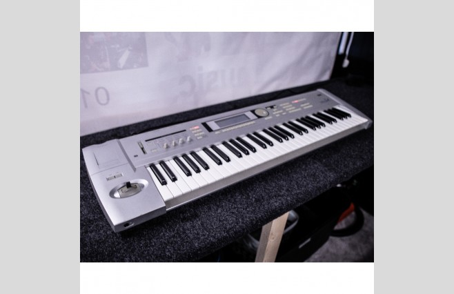 Used Korg Triton LE 61 Note Synthesizer with Flight Case (SN:006390) - Image 13